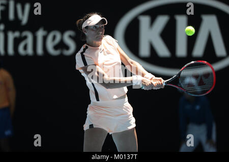 Melbourne, Australia. 18 gennaio, 2018. Tennis francese player Caroline Garcia è in azione durante la sua seconda partita presso l'Australian Open vs Czech giocatore di tennis Marketa Vondrousova il Jan 18, 2018 a Melbourne, Australia - Credit: Yan Lerval/Alamy Live News Foto Stock