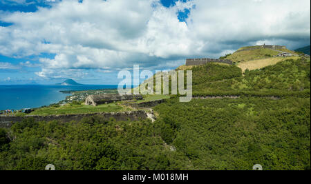 Panoramica aerea di Brimstone fortezza sull'isola di St Kitts. Foto Stock