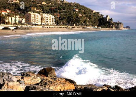 Finale Ligure village, la Riviera Italiana, Savona Liguria, Italia Foto Stock