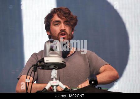 Il produttore olandese, DJ e remixer Oliver Heldens esegue un concerto dal vivo presso il norvegese Music Festival Festival Risultati 2016 a Oslo. Norvegia, 19/08 2016. Foto Stock