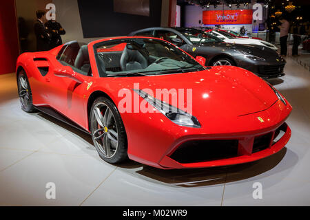 Bruxelles - Jan 10, 2018: Ferrari 488 Spider auto sportiva presentati presso il Bruxelles Motor Show. Foto Stock