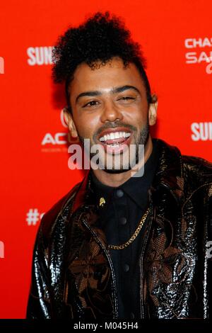 Park City, UT, STATI UNITI D'AMERICA. 18 gennaio, 2018. Daveed Diggs presso gli arrivi per BLINDSPOTTING Premiere al Sundance Film Festival 2018, Eccles Theatre, Park City, UT 18 gennaio 2018. Credito: JA/Everett raccolta/Alamy Live News Foto Stock