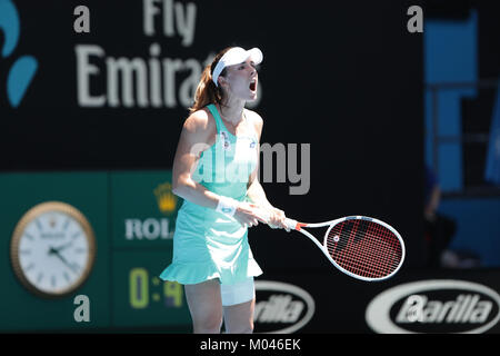 Melbourne, Australia . 19 gennaio, 2018. Belgio giocatore di tennis Elise Mertens è in azione durante la sua terza partita presso l'Australian Open vs tennis francese player Alize Cornet il Jan 19, 2018 a Melbourne, Australia. Credito: YAN LERVAL/AFLO/Alamy Live News Foto Stock