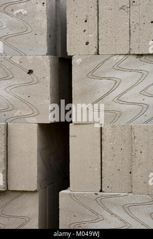 Pila di leggero edificio termale blocchi semi sfondo astratto Foto Stock
