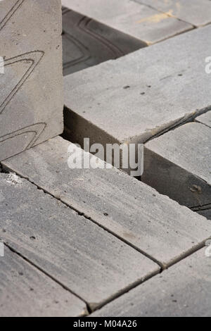 Pila di leggero edificio termale blocchi semi sfondo astratto Foto Stock