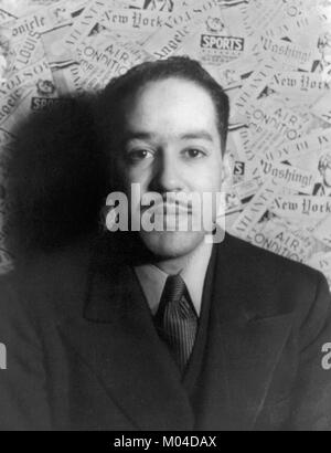 Langston Hughes. Il poeta americano, drammaturgo e acivist James Mercer Langston Hughes (1902-1967), la fotografia di Carl Van Vechten, 1936 Foto Stock