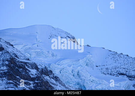 Vista della stazione sciistica Jungfrau Wengen in Svizzera Foto Stock