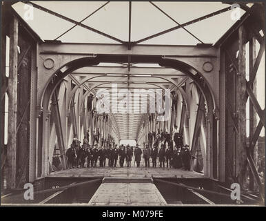 Lessart Viadotto sul fiume Rance incontrato DP161912 Foto Stock