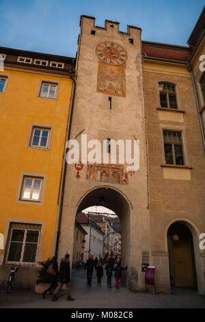 Il centro storico di Brunico, Brunico, Bolzano, Trentino Alto Adige, Italia Foto Stock