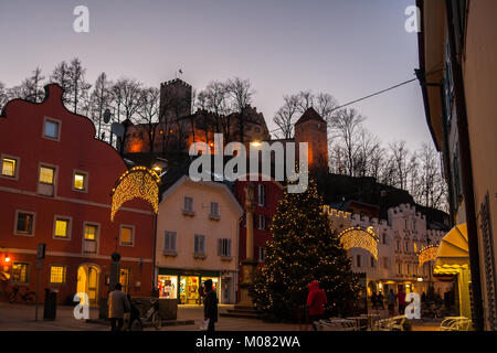 Il centro storico di Brunico, Brunico, Bolzano, Trentino Alto Adige, Italia Foto Stock