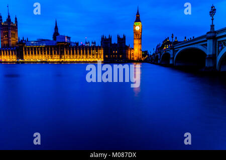 Il Big Ben, la Casa del Parlamento Foto Stock