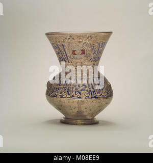 Lampada della moschea di Amir Ahmad al-Mihmandar incontrato DP123186 Foto Stock