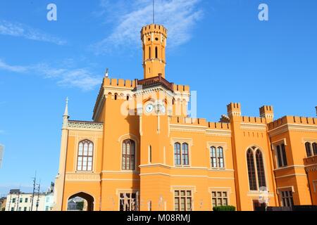 Wroclaw, Polonia - architettura della città. Stazione ferroviaria principale edificio. Foto Stock