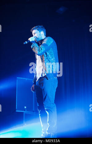 Il rapper tedesco Marten Laciny è meglio conosciuto per la sua fase di nome Marteria e qui esegue un concerto dal vivo presso la Mitsubishi Electric Halle di Düsseldorf. Germania, 02/12 2014. Foto Stock