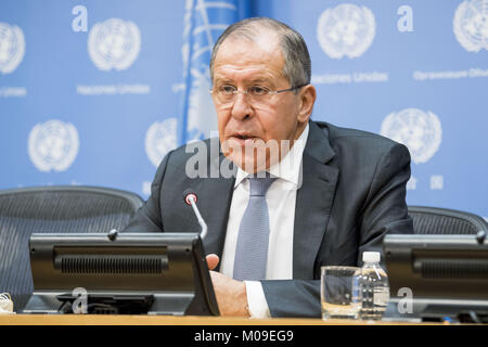 New York, NY, STATI UNITI D'AMERICA. Xix gen, 2018. SERGEY Lavrov, Ministro degli Affari Esteri della Federazione Russa presso le Nazioni Unite a New York, NY on gennaio 19, 2018 Credit: Michael Brochstein/ZUMA filo/Alamy Live News Foto Stock