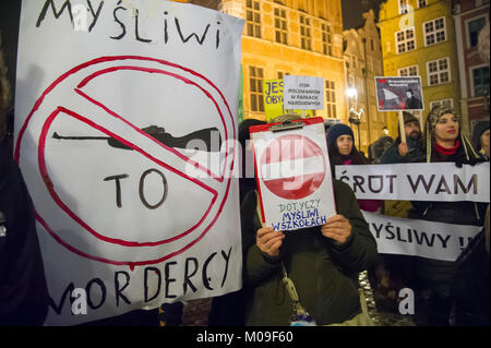 Gdansk, Polonia. Xix gen, 2018. La protesta contro la caccia polacco legge cambiamenti in Gdansk, Polonia. Il 19 gennaio 2018 Credit: Wojciech Strozyk/Alamy Live News Foto Stock