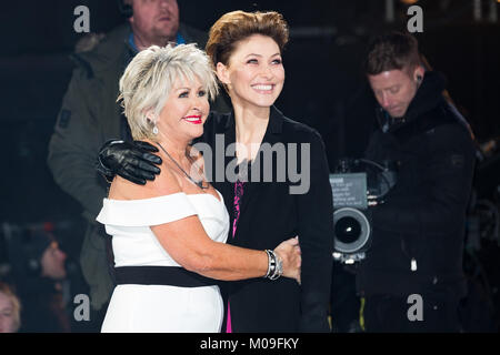 Borehamwood, Regno Unito. Xix gen, 2018. Emma Willis con Maggie Oliver. Maggie è stata la seconda housemate sfrattati dalla casa dopo Rachel Johnson Credito: Laura De Meo/Alamy Live News Foto Stock