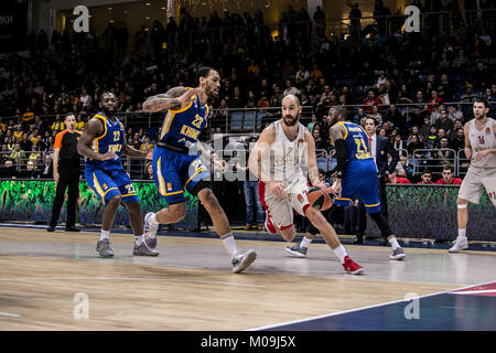 Mosca Mosca, Russia. 18 gennaio, 2018. Vassilis Spanoulis di Olympiacos in azione durante il 2017/2018 Turkish Airlines Eurolega Regular Season Round 19 gioco tra Khimki Moscow Region e Olympiacos Pireo. Credito: Nicholas Muller/SOPA/ZUMA filo/Alamy Live News Foto Stock