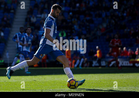 Cornella del Llobregat, Spagna. 18 gennaio, 2018. RCDE Stadium, Cornella del Llobregat, Barcelona, Spagna. Leo Baptistao durante la Liga match del ventesimo turno tra RCD Espanyol v Sevilla FC a RCDE Stadium on gennaio 21, 2018 in Carmella del Llobregat, Barcelona, Spagna. Credito: G. Loinaz/Alamy Live News Foto Stock