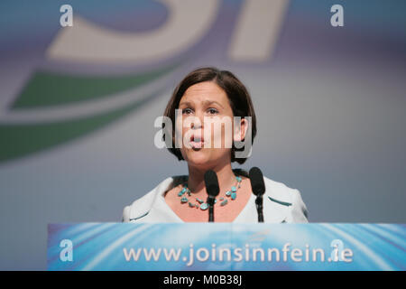 RN Collezione: Mary Lou McDonald. Sinn Fein Vice Presidente, Mary Lou Mc Donald, sarà eletto il nuovo leader e presidente del Sinn Fein, per riuscire Gerry Adams, nel febbraio 2018. Fine. Foto Stock