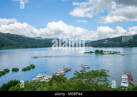 Il paesaggio del lago Sole-luna in Nantou, Taiwan Foto Stock