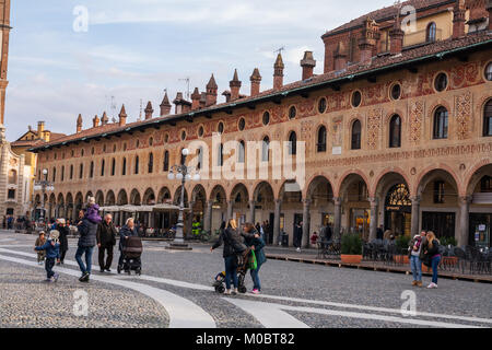 Piazza Ducale , Vigevano , Pavia , Lombardia, Italia Foto Stock