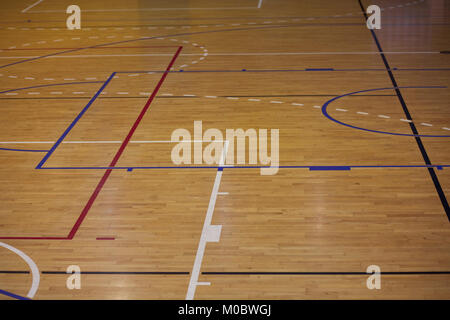 La pallacanestro linee di massa Foto Stock