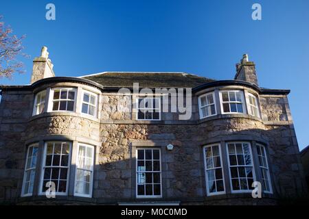 Il lusso di granito Old Town House, periodo di proprietà a High Street, Old Aberdeen, Aberdeen Scotland, Regno Unito. Foto Stock