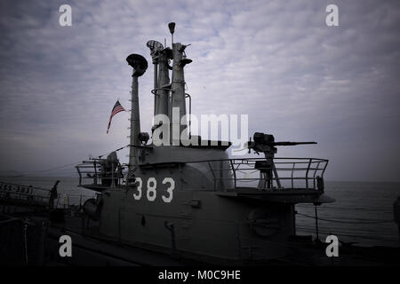 USS Pampanito WWII sommergibile ormeggiato in San Francisco Fisherman's Wharf. Foto Stock
