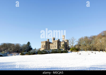 Inverno in scena al castello di Lews, Stornoway, isola di Lewis, Western Isles, Ebridi Esterne, Scotland, Regno Unito Foto Stock