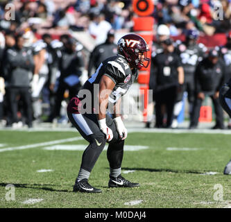 Pasadena CA. Xx gen, 2018. NCAA Football 2018: Team Nazionale linebacker Andrew Motuapuaka Virginia Tech (54) durante la collegiata NFLPA ciotola vs americana National presso il Rose Bowl di Pasadena, ca. il 20 gennaio 2018 (foto di Jevone Moore) Credito: csm/Alamy Live News Foto Stock