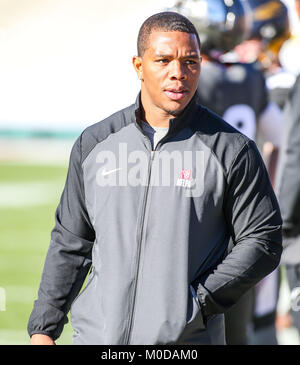 Pasadena CA. Xx gen, 2018. NCAA Football 2018:assistant coach Ray riso durante la collegiata NFLPA ciotola vs americana National presso il Rose Bowl di Pasadena, ca. il 20 gennaio 2018 (foto di Jevone Moore) Credito: csm/Alamy Live News Foto Stock