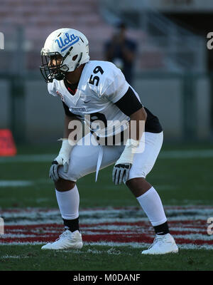 Pasadena CA. Xx gen, 2018. NCAA Football 2018: Team americano linebacker sione Teuhema Southeastern Louisiana (59) durante la collegiata NFLPA ciotola vs americana National presso il Rose Bowl di Pasadena, ca. il 20 gennaio 2018 (foto di Jevone Moore) Credito: csm/Alamy Live News Foto Stock