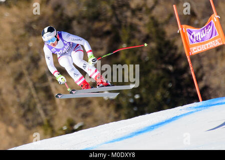 Cortina d'ampezzo, Italia. Xx gen, 2018. Stephanie Venier dell'Austria compete durante la corsa di discesa a Cortina d'Ampezzo FIS World Cup a Cortina d'Ampezzo, Italia il 20 gennaio 2018. Credito: Rok Rakun/Pacific Press/Alamy Live News Foto Stock