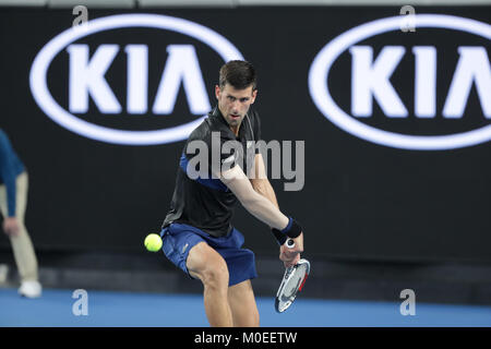 Australia. Xx gen, 2018. Tennista serbo Novak Djokovic è in azione durante il suo terzo round match presso l'Australian Open vs spagnolo giocatore di tennis Albert Ramos Vinolas il Jan 20, 2018 a Melbourne, Australia. Credito: YAN LERVAL/AFLO/Alamy Live News Credito: Aflo Co. Ltd./Alamy Live News Foto Stock