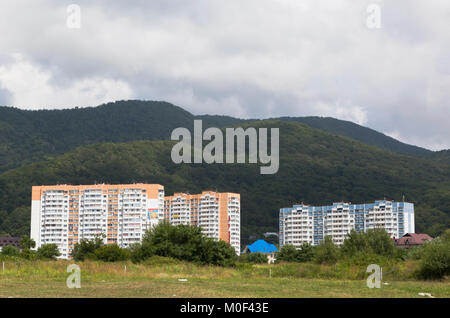 Edifici di appartamenti in liquidazione Lasarevskoye, Sochi, Russia Foto Stock