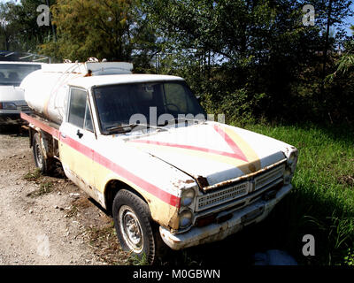 Nissan Junior petroliera pick-up,a Corfù, Grecia Foto Stock