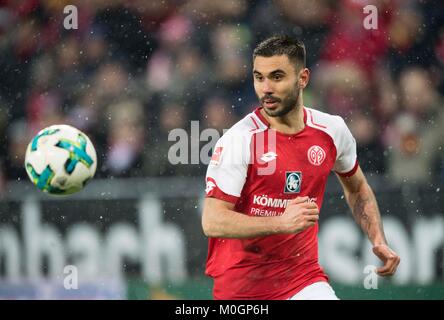 Mainz, Deutschland. Xx gen, 2018. Gerrit HOLTMANN (MZ) Aktion Fussball 1. Bundesliga, 19. Giornata, FSV FSV FSV Mainz 05 (MZ) - VfB Stuttgart (S) 3:2, am 20.01.2018 in Mainz Germania/. |L'utilizzo del credito in tutto il mondo: dpa/Alamy Live News Foto Stock