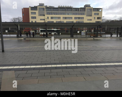 Busbahnhof Bad Homburg ZOB 171228 nach Neueröffnung 08 Foto Stock