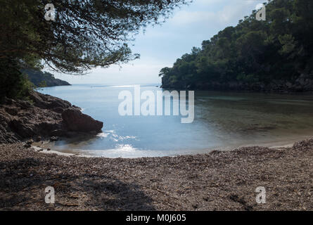 La cala Mastella a Ibiza, Isole Baleari, Spagna Foto Stock