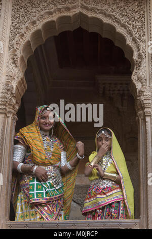 Bellezze di Rajasthani, Jaisalmer, Rajasthan, India Foto Stock