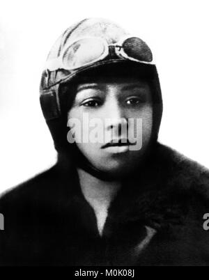 Bessie Coleman (1892-1926). Ritratto dell'aviatore pioniere nel 1921. Foto Stock