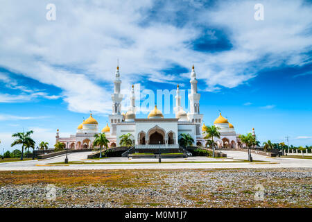 La più grande moschea nelle Filippine o comunemente conosciuta come la grande moschea di Cotabato Foto Stock