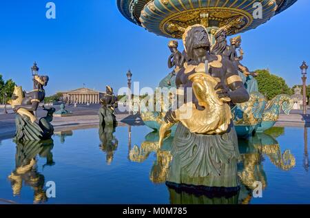 Francia,Parigi,area protetta dall'UNESCO,Piazza della Concorde,la fontana dei mari da parte di Jacques Hittorf Foto Stock