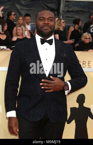 Los Angeles, CA, Stati Uniti d'America. Xxi gen, 2018. Sam Richardson presso gli arrivi per la ventiquattresima edizione Screen Actors Guild Awards - Gli arrivi 4, Shrine Auditorium, Los Angeles, CA 21 gennaio 2018. Credito: Priscilla concedere/Everett raccolta/Alamy Live News Foto Stock