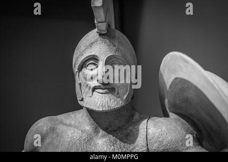 Statua romana del guerriero in casco Foto Stock