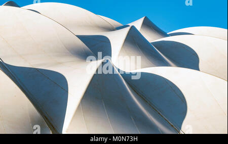 Vista astratta del tetto in corrispondenza Oriam Centro sportivo nazionale presso Università Heriot-Watt in Edimburgo, Scozia, Regno Unito Foto Stock