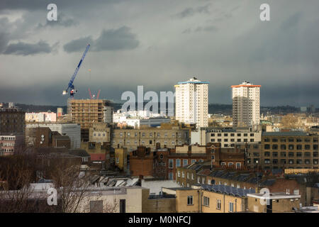 Amsthill Square Tower Blocks, Camden, Londra, Regno Unito Foto Stock