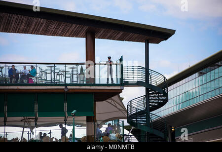 Ristorante sul tetto Wimbledon. Millennium Building a Wimbledon AELTCC Ground UK Foto Stock