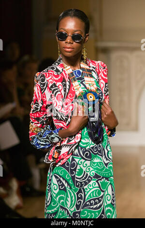 La London Fashion Week, Primavera/Estate 2009 raccolta da Duro Olowu. Foto Stock